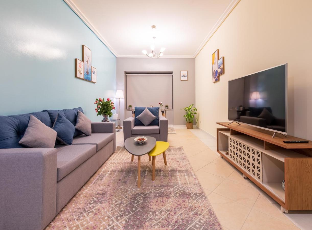 Trinity Holiday Homes - Sheikh Zayed Road Near To Financial Center Metro Station Dubai Buitenkant foto