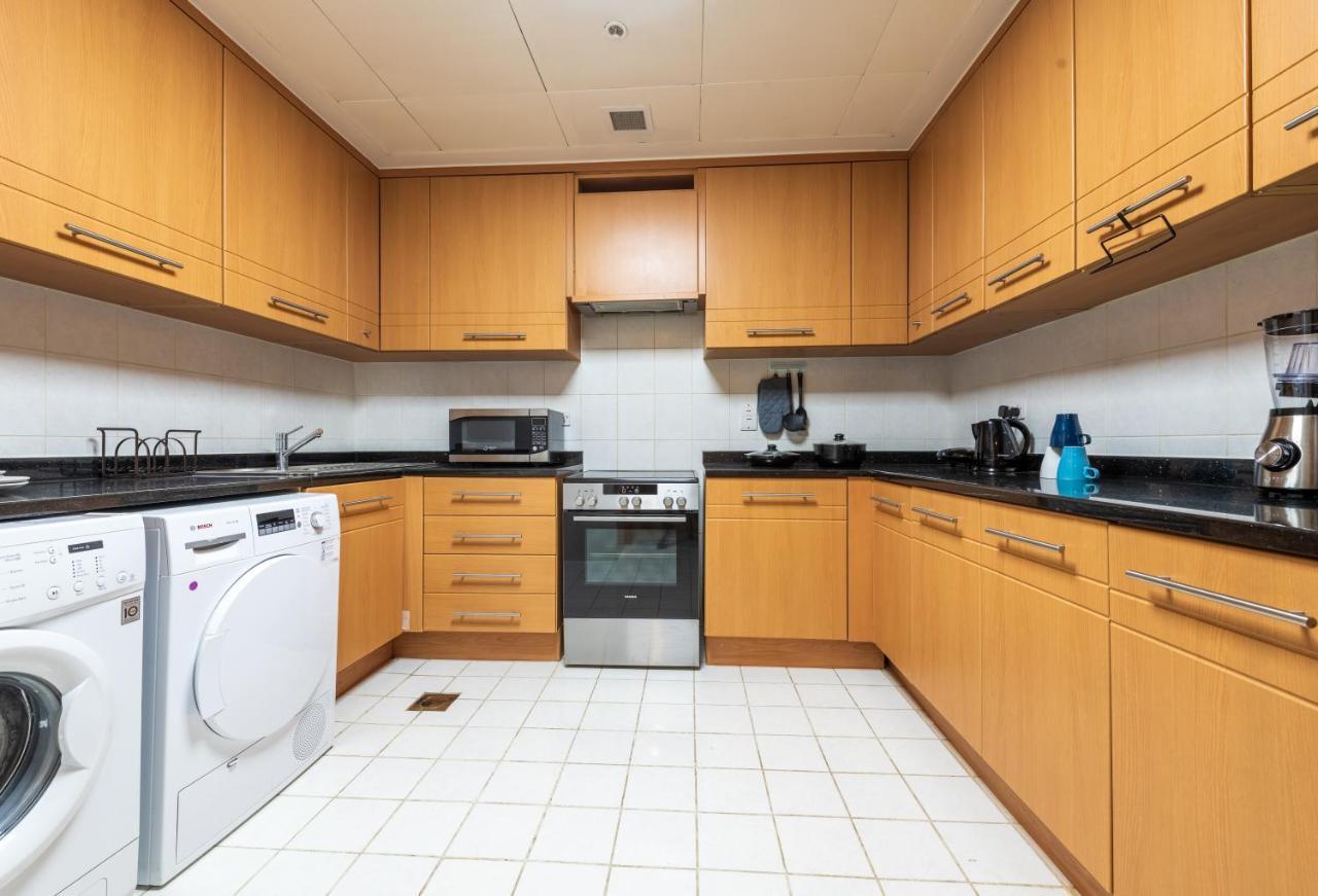 Trinity Holiday Homes - Sheikh Zayed Road Near To Financial Center Metro Station Dubai Buitenkant foto