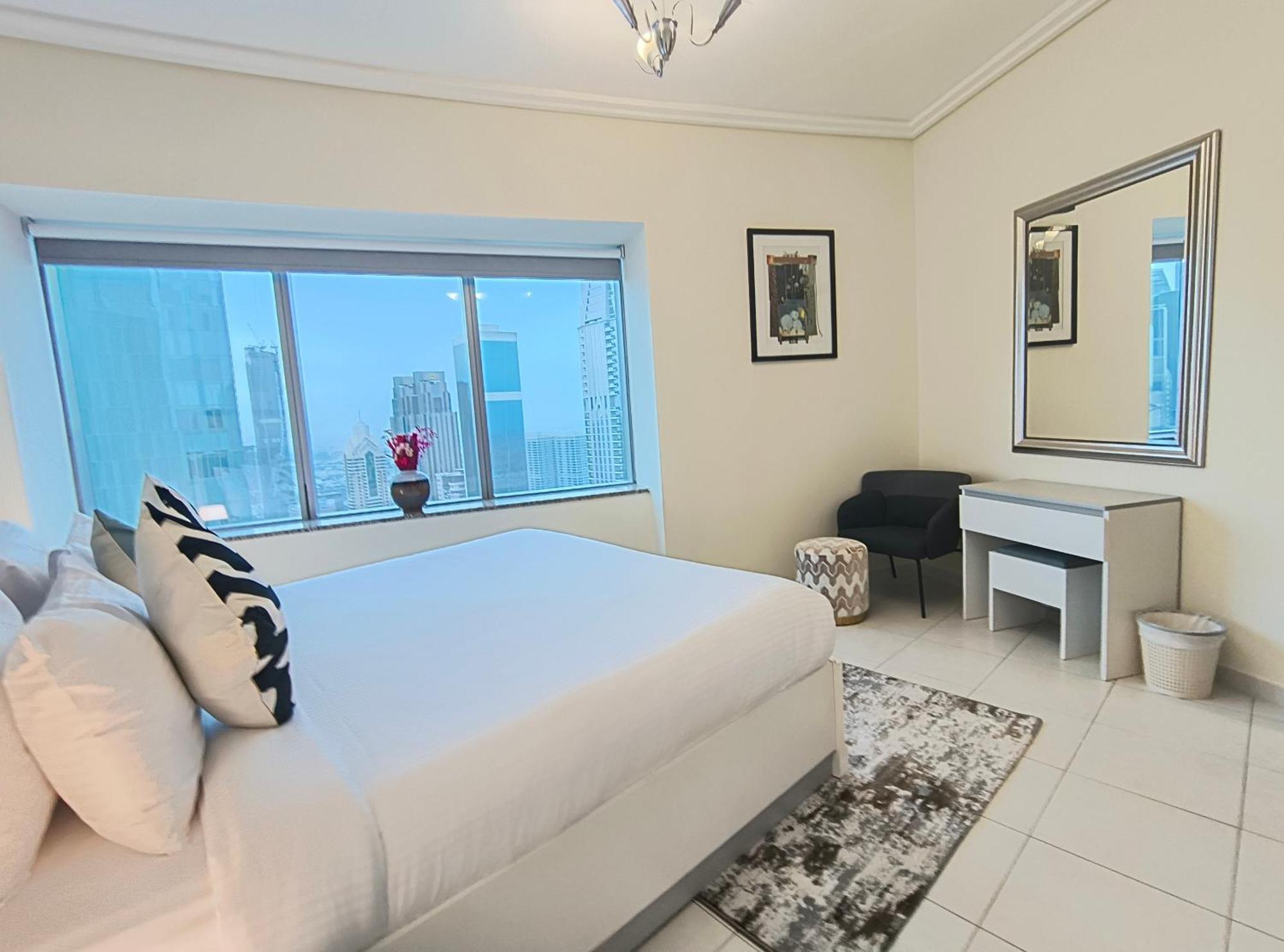 Trinity Holiday Homes - Sheikh Zayed Road Near To Financial Center Metro Station Dubai Buitenkant foto