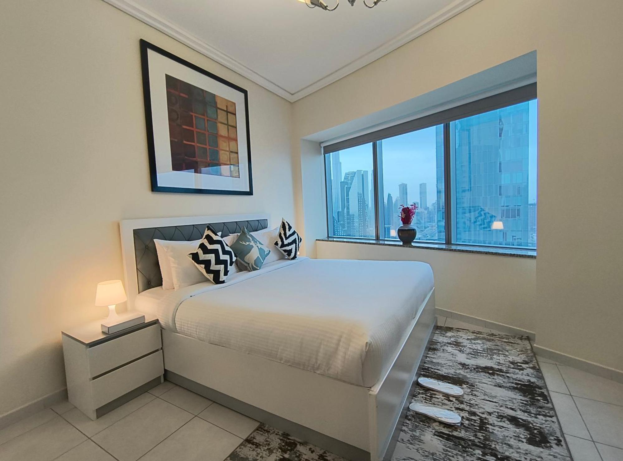 Trinity Holiday Homes - Sheikh Zayed Road Near To Financial Center Metro Station Dubai Buitenkant foto