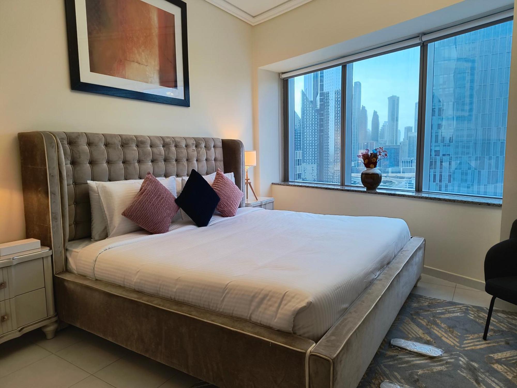 Trinity Holiday Homes - Sheikh Zayed Road Near To Financial Center Metro Station Dubai Buitenkant foto