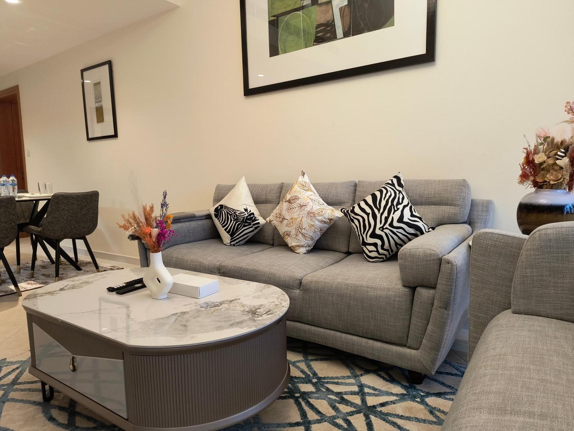 Trinity Holiday Homes - Sheikh Zayed Road Near To Financial Center Metro Station Dubai Buitenkant foto