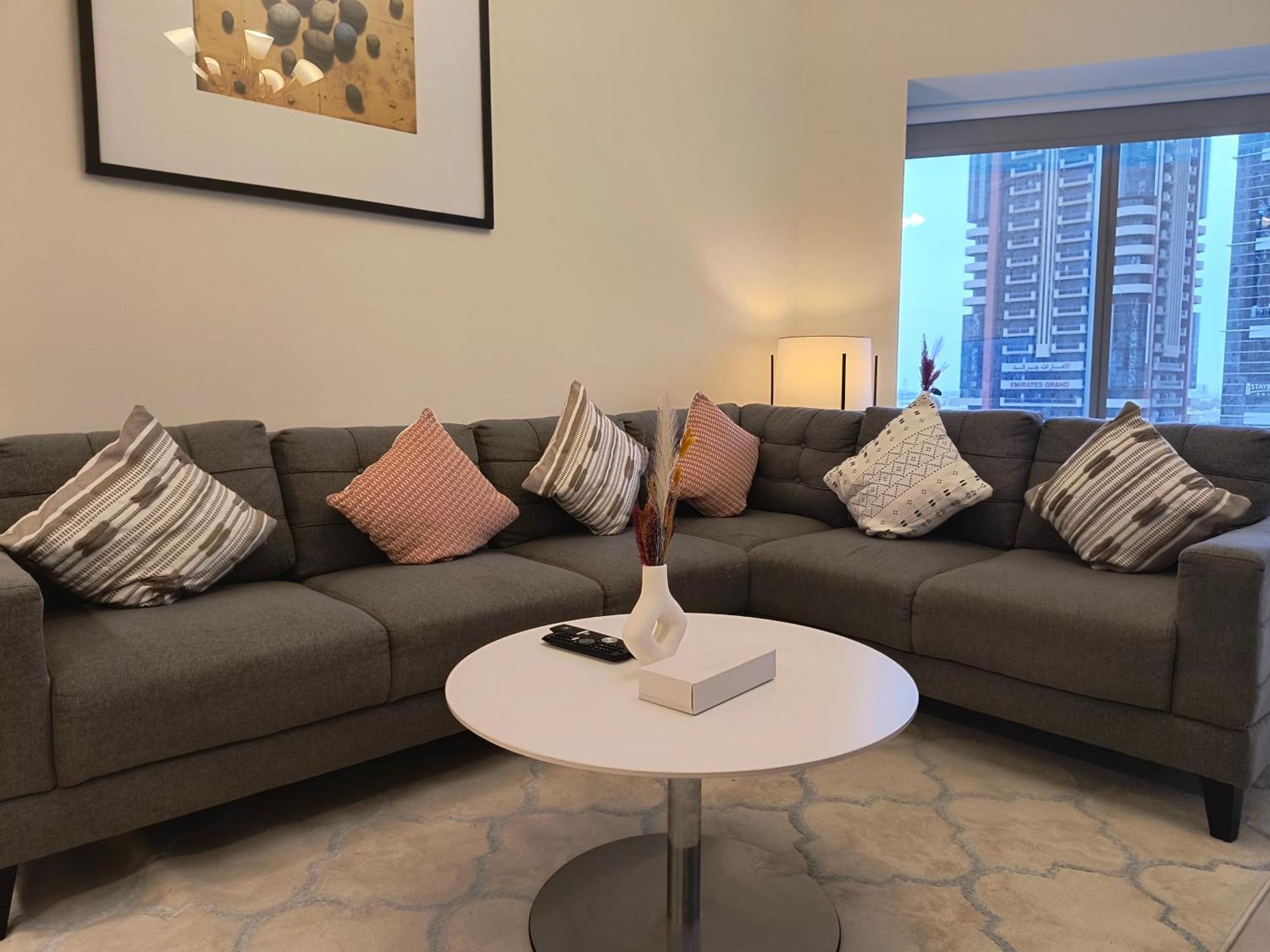 Trinity Holiday Homes - Sheikh Zayed Road Near To Financial Center Metro Station Dubai Buitenkant foto
