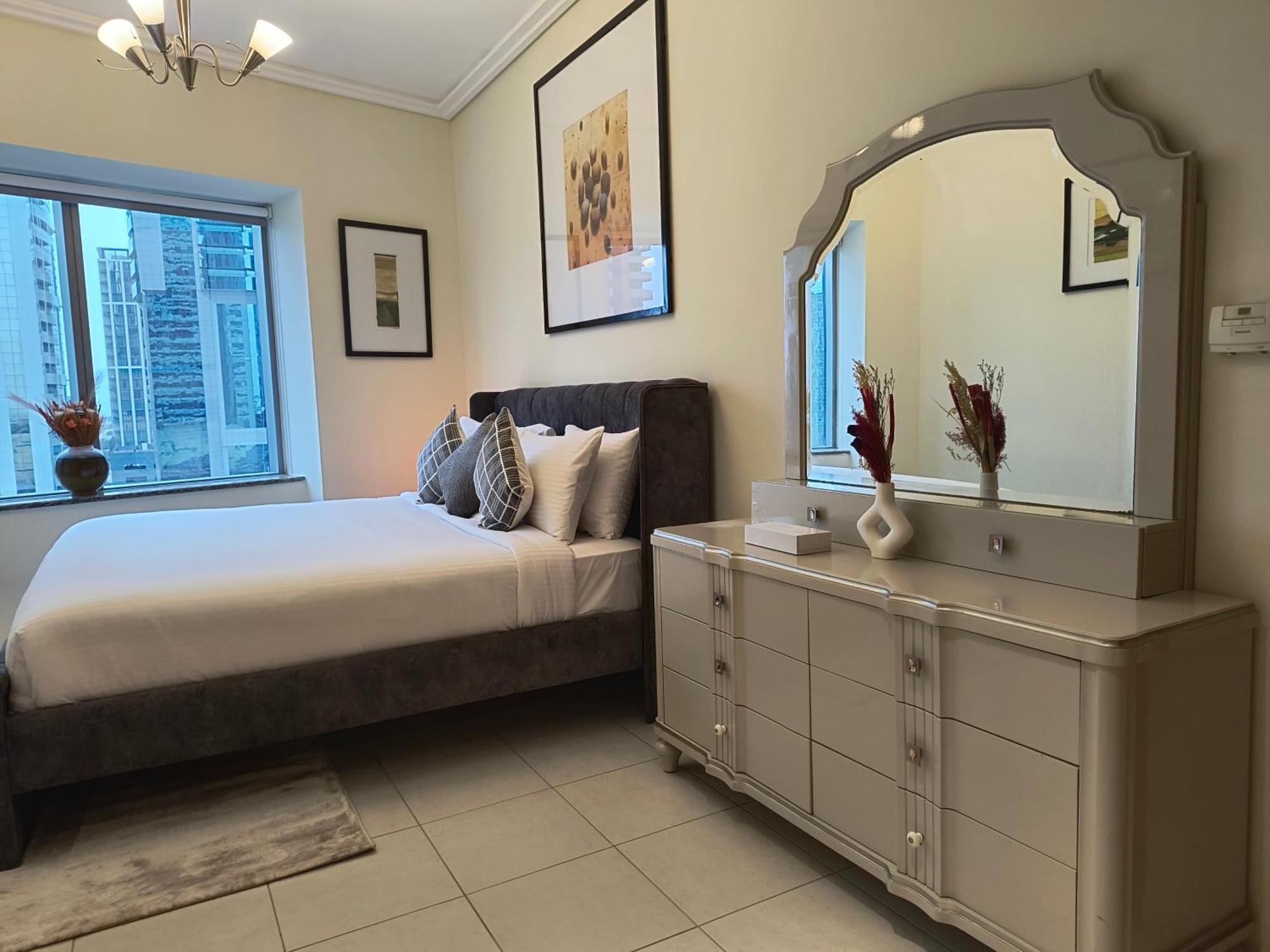 Trinity Holiday Homes - Sheikh Zayed Road Near To Financial Center Metro Station Dubai Buitenkant foto