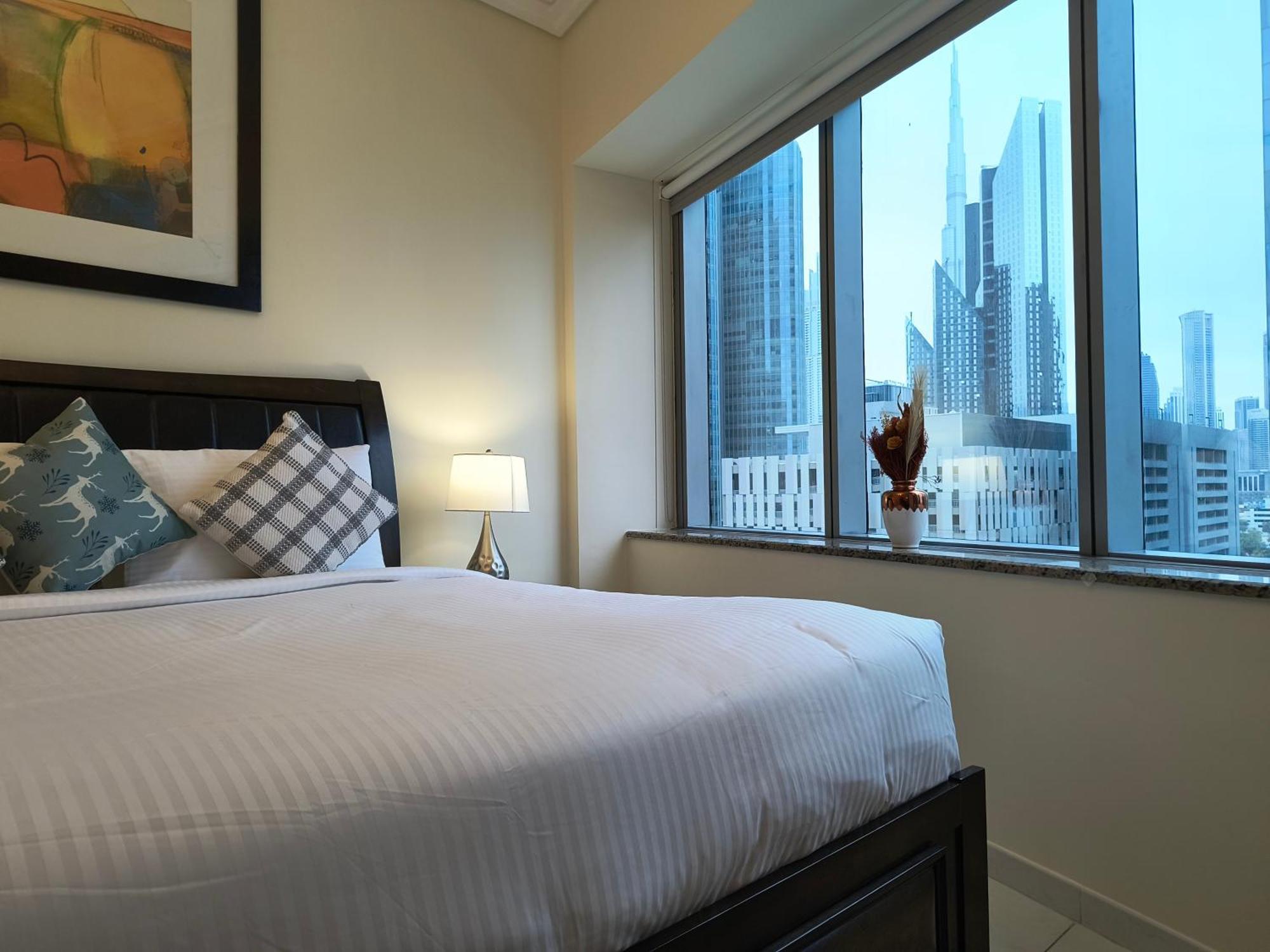Trinity Holiday Homes - Sheikh Zayed Road Near To Financial Center Metro Station Dubai Buitenkant foto