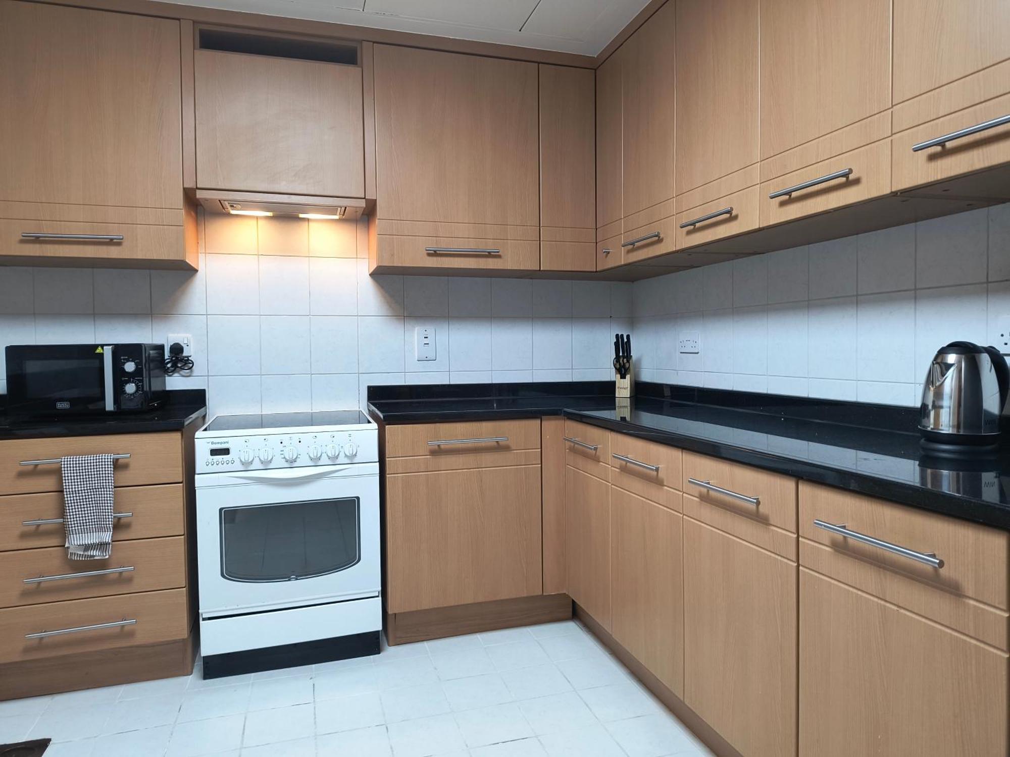 Trinity Holiday Homes - Sheikh Zayed Road Near To Financial Center Metro Station Dubai Buitenkant foto