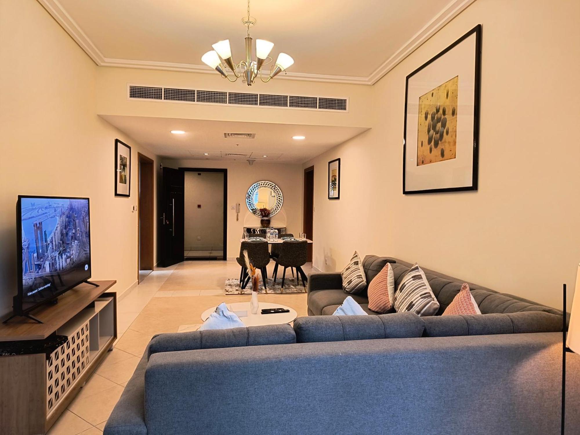 Trinity Holiday Homes - Sheikh Zayed Road Near To Financial Center Metro Station Dubai Buitenkant foto
